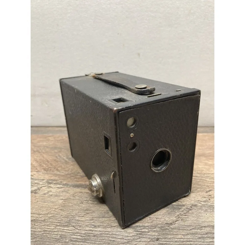 Kodak Brownie No. 2, Model F‎ Box Camera